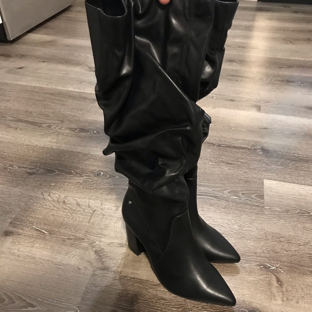 Simply Vera Vera Wang boots